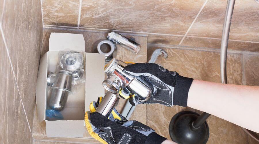 Expert Emergency Roof Repairs services in Shoshoni, WY